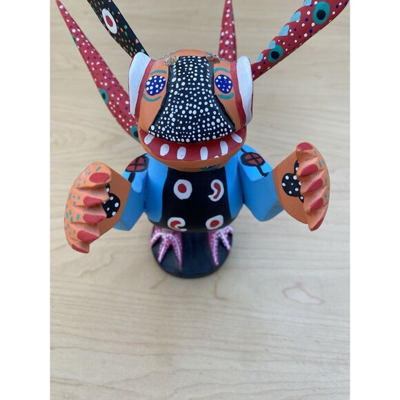 Oaxacan Wood Carving Oaxaca Mexican Folk Art Alebrije SIGNED Gutierrez - Picture 2 of 16